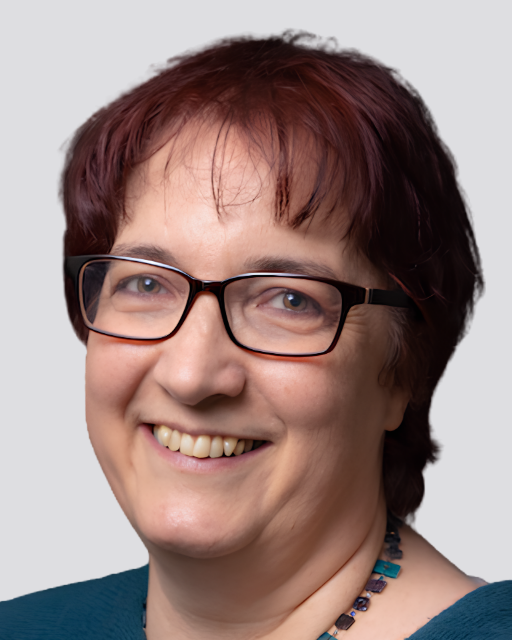 Dr Jeni Tennison OBE